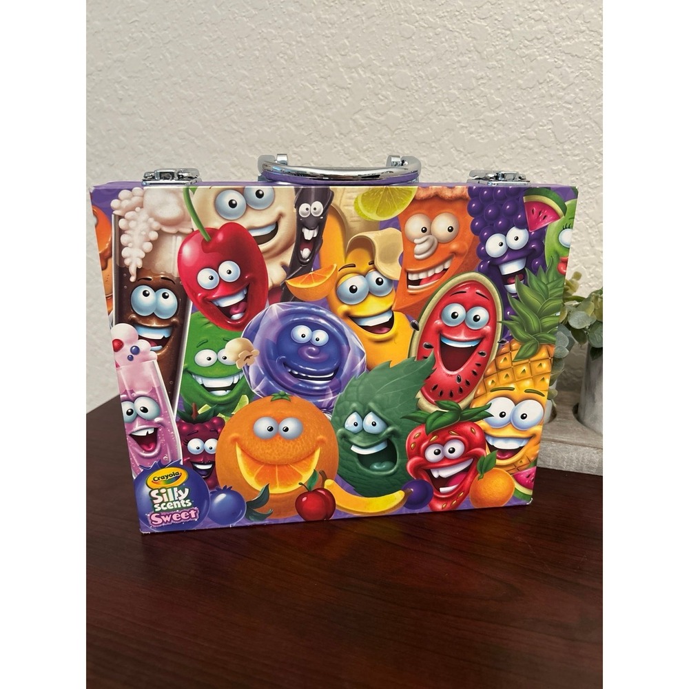Crayola Silly Scents Sweet art case